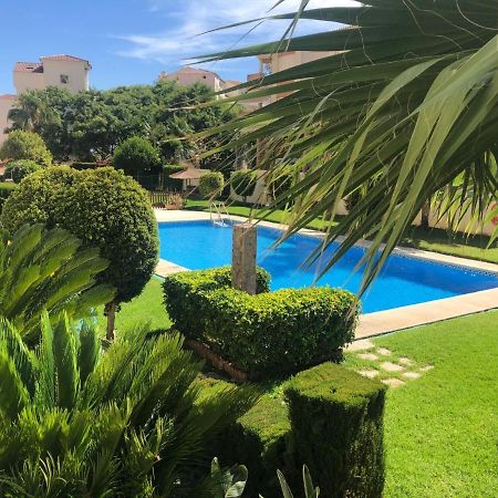 Bonita Y Moderna Habitacion A 300M De La Playa Apartman Benalmádena Kültér fotó