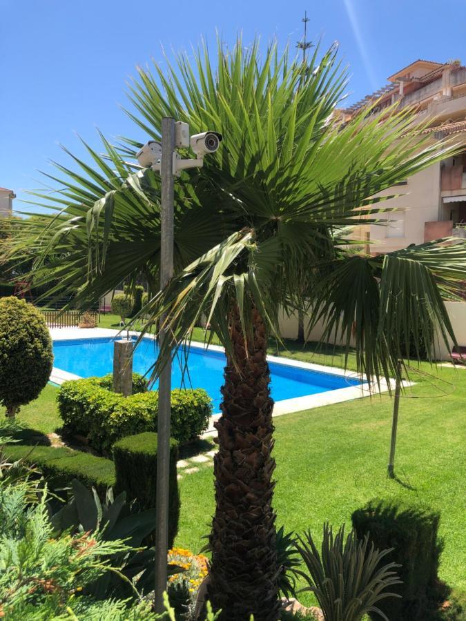 Bonita Y Moderna Habitacion A 300M De La Playa Apartman Benalmádena Kültér fotó